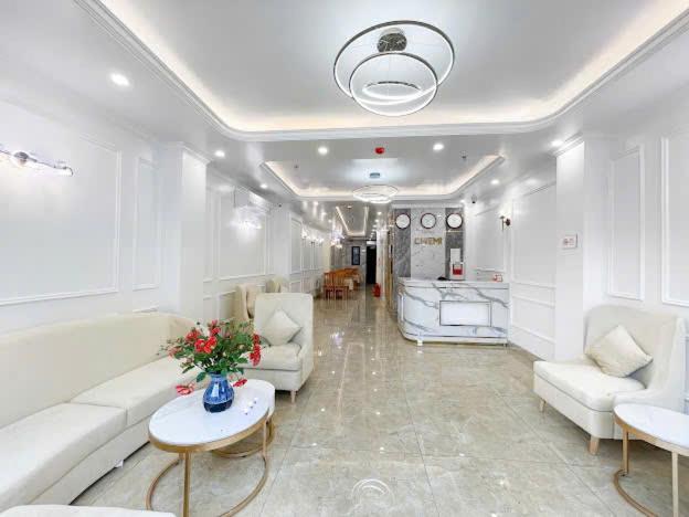 Hotel Chemi Airport